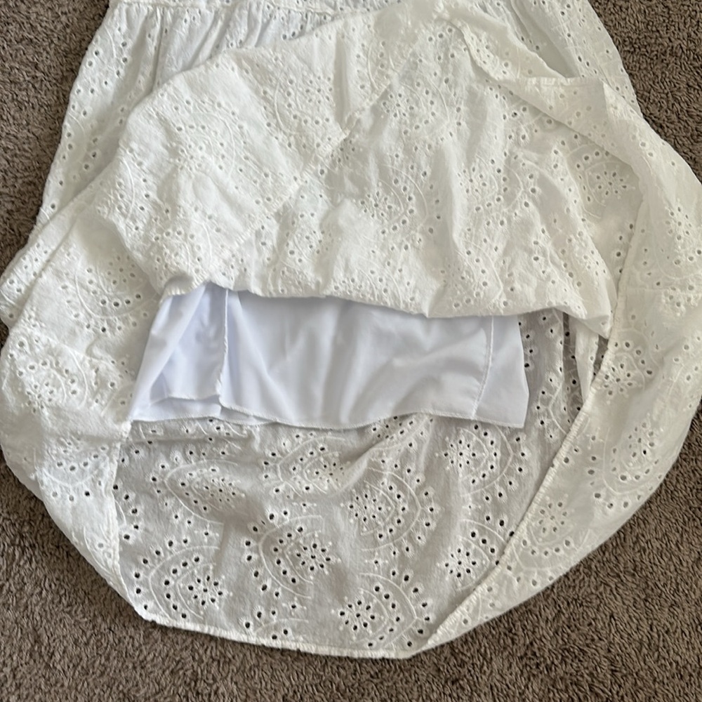 Talita Kume Elegant White Dress - Picture 6 of 8